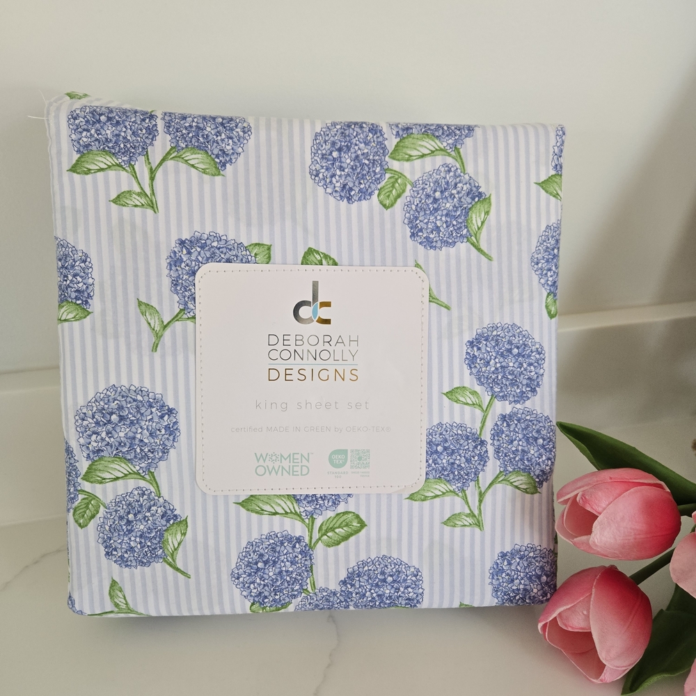 Deborah Connolly Designs Blue Hydrangea King Sheet Set New
